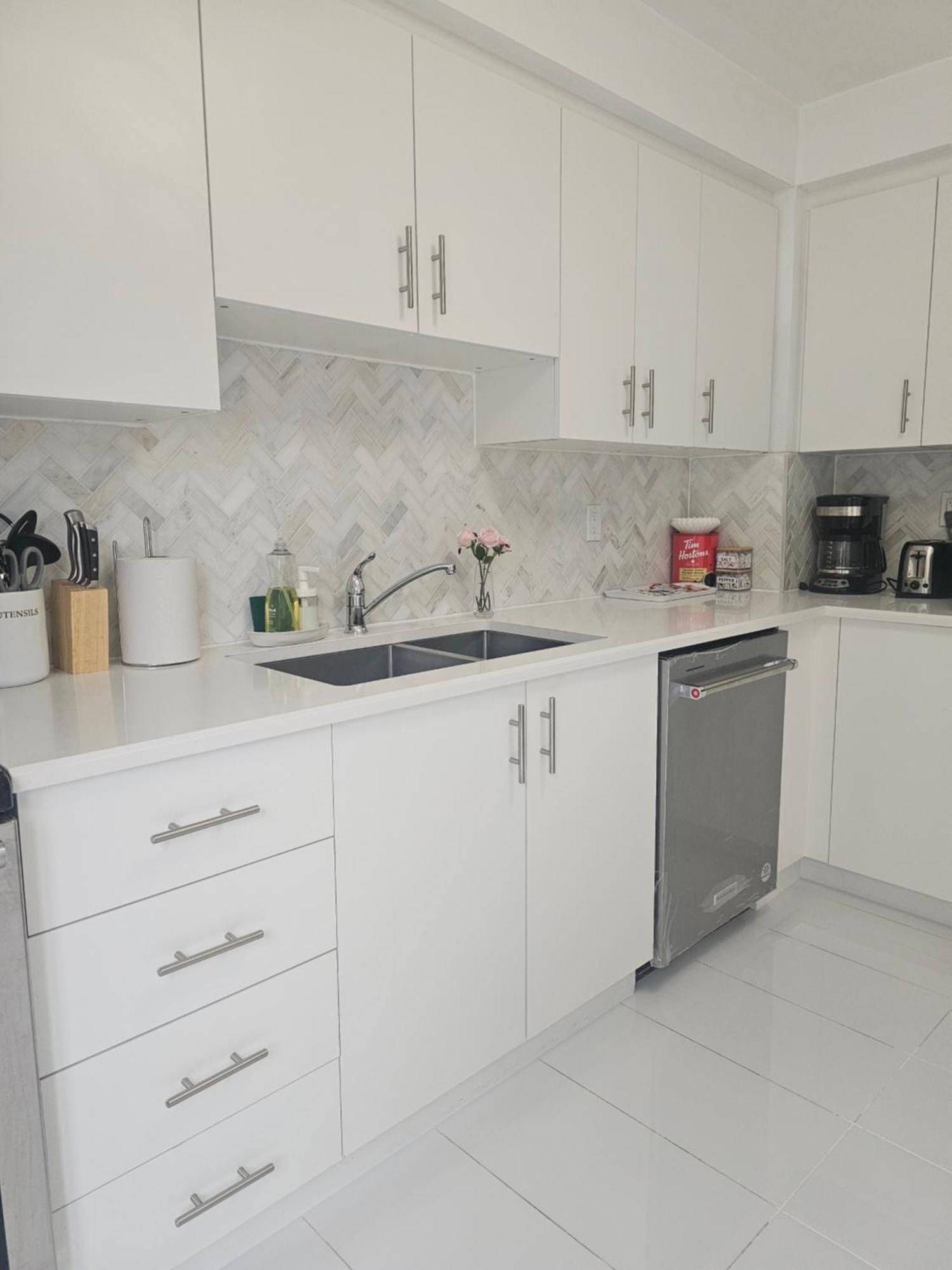 Modern Bright Cozy 3Bed 3Bath Vacation House In Ajax, Greater Toronto Area Gta, On, Canada Экстерьер фото